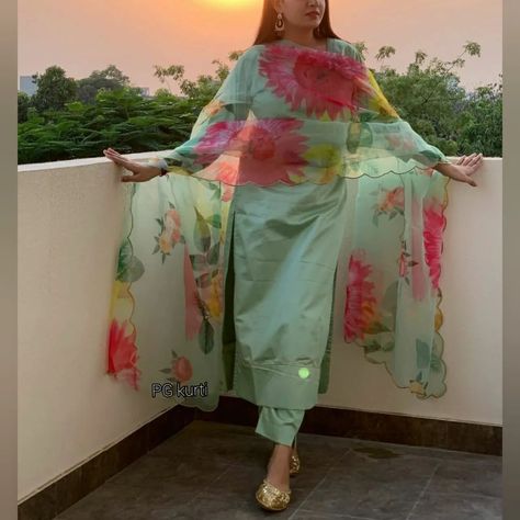 ₹1495 Ready to dispatch😍😍😍 Amazing na....🥳🥳🥳🥳 Premium jam silk kurti with pant and beautiful Organza dupatta with cut work... Kurti length 46 Pant 39-40 Dupatta full Small sizes-38,40,42,44,46 price ..1495..free ship *₹50 less for active reseller only* Big size..48,50,52,54 Price...1595 free ship.... #pgkurtis #pluskurtis *Note* ⏩ COD (Cash On Delivery) not available ⏩ To Book on Whatsapp, Please Click here https://wa.link/tjwvjz ⏩ Ping On Whatsapp +919468590026 ⏩ Visit www.arhams.in Or w Suits For Women Indian, Stylish Kurtis Design, Kameez Designs, Anarkali Dress Pattern, Silk Kurti, Long Kurti Designs, Beautiful Dress Designs, Designer Dresses Casual, Dress Indian Style