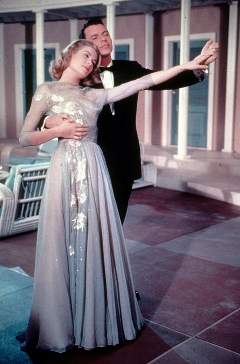 Grace Kelly Dresses, Oud Hollywood, Helen Rose, Grace Kelly Style, Princess Grace Kelly, Princess Grace, High Society, Princess Style, Frank Sinatra