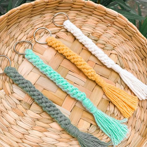 Handmade Macrame Keychains Handmade Macrame, Jewelry Business, Clothes Hanger, Keychains, Diy Jewelry, Macrame, Macramé, Diy Jewellery