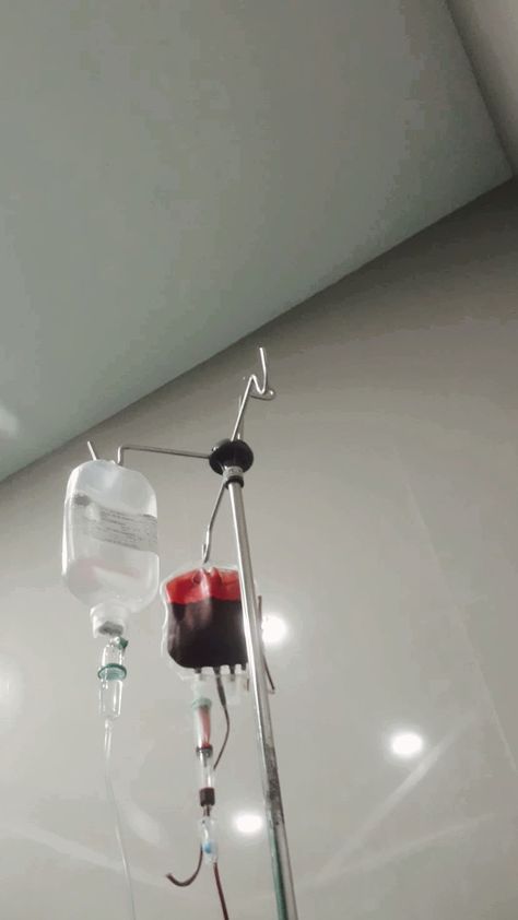 Patient Blood Drip In Hospital, Nebulizer Asthma Aesthetic, Hospital Drip, Hospital Admit Pics, Cute Display Pictures For Whatsapp, Hands With Drip In Hospital, Fake Injury, Hospital Room Snapchat Stories, Collage Photo Frame Design