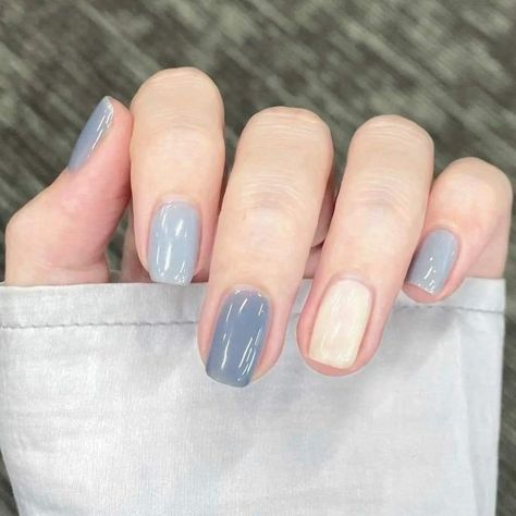 Blue Sky Nails, Nail Polish Art Designs, Hard Gel Nails, Hello Nails, Punk Nails, Cute Simple Nails, Gel Nails Diy, Simple Gel Nails, Work Nails