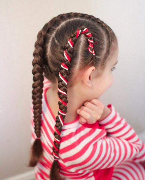 30  Festive Christmas Hairstyles for Kids Candy Cane Hairstyles For Kids, Christmas Hair Kids, Candy Cane Hairstyle, Hairstyles Preschool, Girls Christmas Hairstyles, Christmas Hair Ideas For Kids, Holiday Hairstyles For Kids, Gymnast Hair, Christmas Hairstyles For Kids