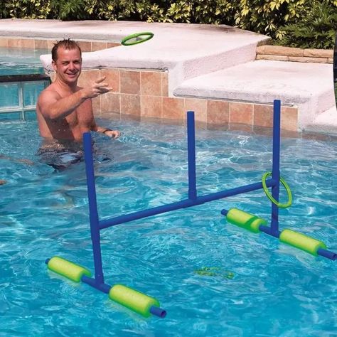 Fun Time: 15 DIY Pool Toys and water games for Spring and Summer Diy Pool Toys, Swimming Pool Games, Pool Ring, Pool Party Games, Pool Hacks, Outside Pool, Pool Life, Pool Care, Cool Swimming Pools