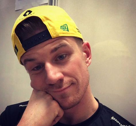 Nico Hulkenberg Funny, F1 Meme, Nico Hulkenberg, F1 Memes, Formula Uno, Sky Sports, Nico Rosberg, Wallpaper Collage, F1 Drivers