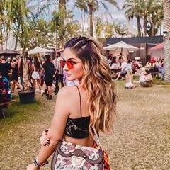 Festival Hair Braids, Ibiza Hair, Coachella Hair, Holiday Party Hair, Furla Bag, Concert Hairstyles, Rave Hair, Goddess Braids Hairstyles, Coachella Outfit