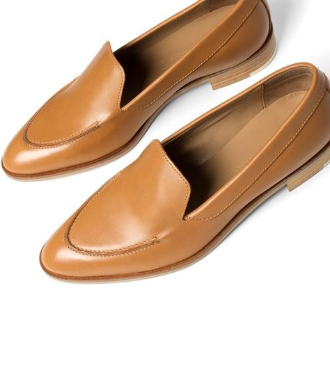 Loafers Outfit, Everlane Shoes, Minimalist Shoes, Fall Shoes, Work Shoes, Leather Loafers, Loafers For Women, Leather Heels, Loafer Shoes