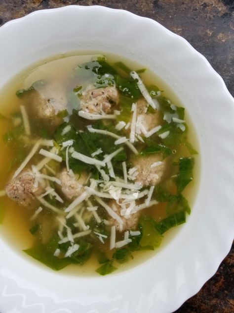 Escarole and Meatball Soup Escarole And Meatball Soup, Meatball Escarole Soup, Italian Escarole Soup, Escarole Recipes Soups, Escarole Recipes Sauteed, Escarole Soup With Meatballs, Escarole Pie, Genotype Diet, Pregnant Meals