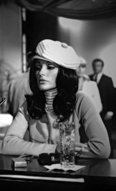 Sharon Tate in a scene from 'The wrecking crew' (1968) The Wrecking Crew, Vintage Old Hollywood, Sharon Tate, Beautiful Mind, Black N White, Vintage Hollywood, Actress Photos, Old Hollywood, Life Is Beautiful