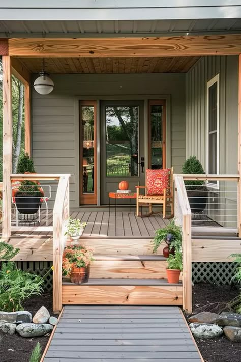 15 Genius Small Porch Ideas On A Budget Small Front Porch Railing Ideas, Small Porch Ideas On A Budget, Farm Front Porch, Mountain Cabin Exterior, Small Front Porches Designs, Quiet Luxury Home, Front Porch Railing Ideas, Queen Anne Cottage, Small Porch Ideas