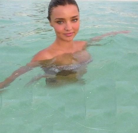 Miranda Kerr Icon, Miranda Kerr 2000s, Angel Skull, Reference Photos For Artists, Rich Girl Lifestyle, Malibu Barbie, Secret Beach, Sweet Escape, Victoria Secret Angels