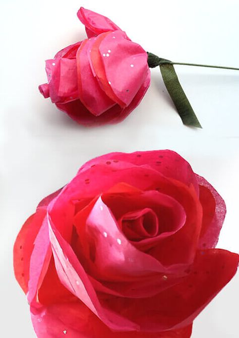 Tissue Paper Roses, Paper Roses Diy, Tissue Paper Craft, Crepe Paper Roses, Tissue Paper Flowers Diy, Tissue Paper Crafts, Tissue Flowers, Tissue Paper Flowers, Paper Flowers Diy