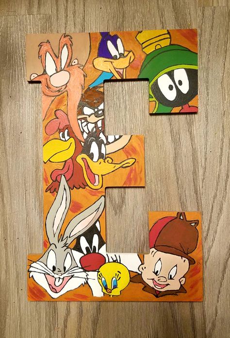 Looney Tunes Painting, Winnie The Pooh Painted Letters, Daffy Duck Painting Canvas, Letter Painting Ideas Wooden Disney, Disney Wooden Letters, Space Jam Theme, Baby Looney Tunes Plastic Canvas, Baby Looney Tunes, Wooden Home Decor