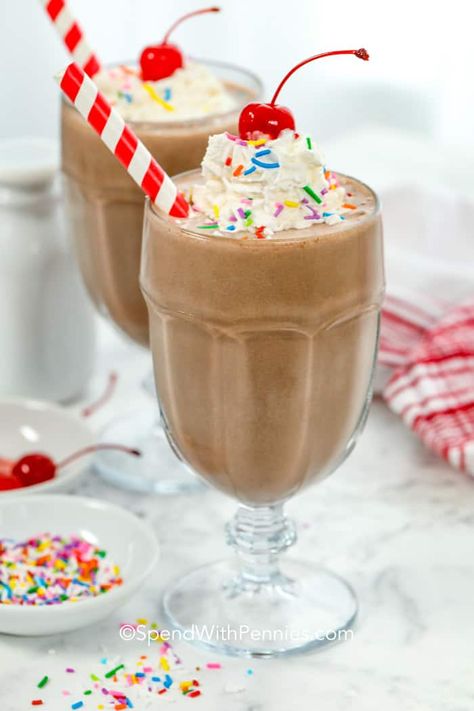 Homemade chocolate milkshakes are the best dessert any time of the year! Enjoy this simple 3 ingredient recipe for a thick and creamy milkshake that is, dare I say, the best in the world! Top with your favorite ice cream toppings, like peanut butter, mint, or even gummy worms for a treat that is totally your own. #spendwithpennies #chocolatemilkshake #drink #milkshakerecipe #beverage #dessert Homemade Chocolate Shake, Best Chocolate Milkshake Recipe, Homemade Chocolate Milkshake, Easy Chocolate Milkshake Recipe, Chocolate Ice Cream Milkshake, Fudge Ice Cream Cake, Chocolate Milkshake Recipe, Chocolate Shake Recipe, Mint Patties