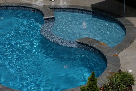 Swim World Pools Extreme Fiberglass Pool with swim-in tanning Ledge | Flickr - Photo Sharing! Tanning Ledge Pool, Backyard Spa, Swimming World, Tanning Ledges, Vinyl Pool, Fiberglass Swimming Pools, Swimming Pools Inground, Natural Swimming Pools, Fiberglass Pools