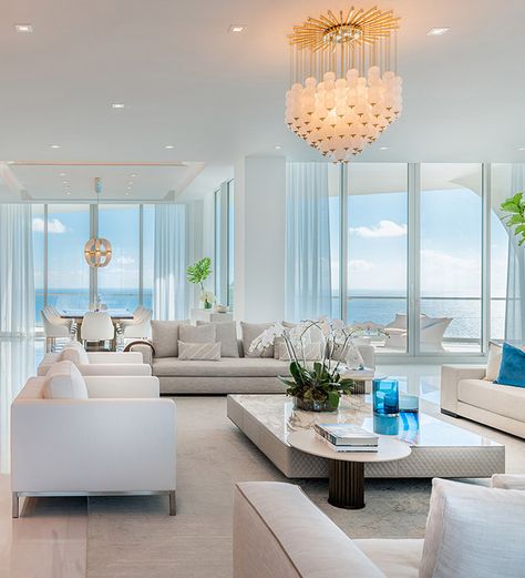 SIGNATURE UPPER PENTHOUSE / Jade Signature Collection Palace In The Sky, Luxury Apartment Interior Design, Home Design Luxury, Miami House, Luxury Apartments Interior, Hair Roblox, Bright Interior, Open Living, Ideas Room