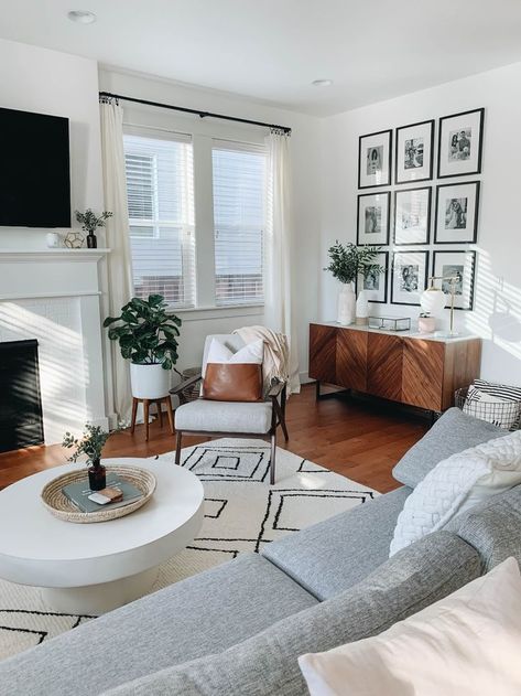 Dove Grey Sofa Living Room, Minimal Living Room Grey Couch, Statement Wall In Living Room, Modern Botanical Living Room, Apartment Sofa And Love Seat, Entertaining Living Room Ideas, Nashville Style Home Decor, Apartment Decorating 2023, Small Living Room Ideas Apartment Modern Farmhouse