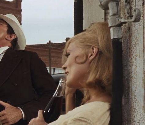 Bonnie And Clyde Movie, Bonnie And Clyde 1967, Bonnie Parker, Gangster Movies, Bonnie And Clyde, Warren Beatty, Fritz Lang, Faye Dunaway, Septième Art