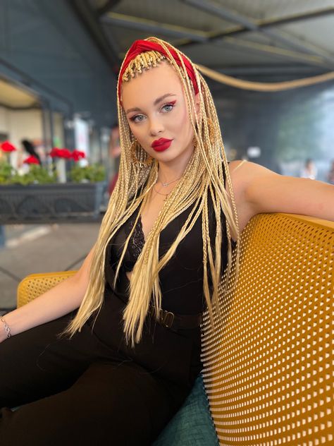 Box Braids Caucasian Hair, Blonde Box Braids, Styles Braids, Dreads Styles, Hair Stuff, Braid Styles, Box Braids, Curly Hair, Braided Hairstyles