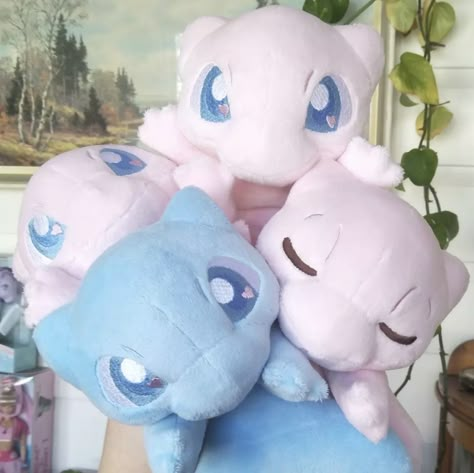 Blue Aesthetic Images, Fantasy Room Ideas, Jesse And James, Mew Plush, Blue Pokemon, Sylveon Pokemon, Pokemon Plushies, Pokémon Plush, Baby Pokemon