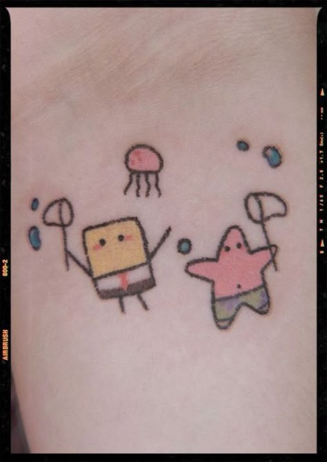 Spongebob Tattoo, Miniature Tattoos, Matching Friend Tattoos, Bestie Tattoo, Funky Tattoos, Sharpie Tattoos, Handpoke Tattoo, Cute Tiny Tattoos, Cute Little Tattoos