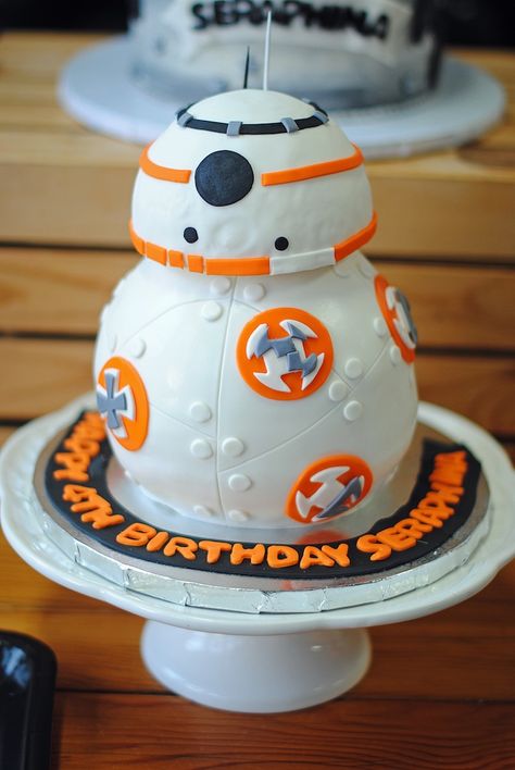 Droid Cake from a Galactic Star Wars Birthday Party on Kara's Party Ideas | KarasPartyIdeas.com (26) Star Wars Torte, Bb8 Cake, Bb8 Star Wars, Star Wars Birthday Cake, Raspberry Truffle, Cake Raspberry, Star Wars Cookies, Double Chocolate Cake, 8 Cake