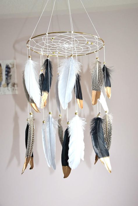 Dream Catcher Feather Mobile Native American Style Decor Dreamcatcher Mobile, Feather Mobile, Black White Nursery, White Nursery Decor, Dream Catcher Nursery, Dream Catcher Mobile, Woodland Mobile, Gray Nursery, Monochrome Nursery