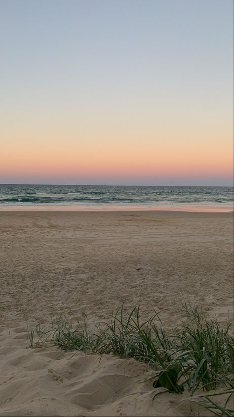 Beachy Lockscreen, Beachy Wallpaper, Beachy Girl, Beachy Aesthetic, Scenery Pictures, Sky Sea, Pretty Sky, Sunset Pictures, Sealife