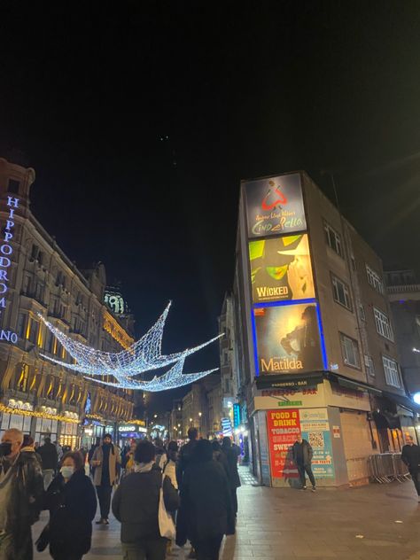 Leeds Uk Aesthetic, Leicester Aesthetic, Leicester Square London Aesthetic, Trafalgar Square London Aesthetic, Living In London Aesthetic Night, Leeds City Centre, London 2023, Leicester Square, Blue Neon