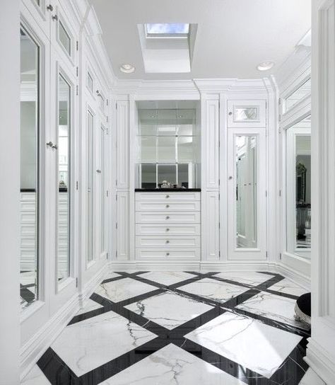 White Townhouse, Full Length Mirror In Bedroom, Black And White Flooring, White Villa, White Flooring, Georgiana Design, Closet Factory, Gorgeous Closet, Bedroom Closets