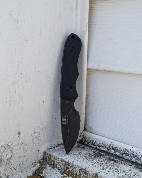 BNB Tac Hunter: Durable skinner features a rugged D2 steel blade. BNB15252TC Available now at: bnbknives.com D2 Steel, Metal Works, Swords, Tools, Quick Saves