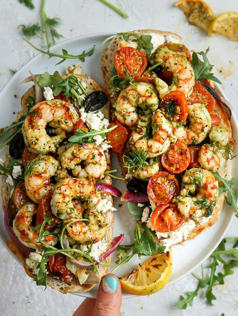 Mediterranean Baked Feta Bruschetta with Pesto Shrimp Toast ⋆ Star Infinite Food Bruschetta Ideas, Panini Pizza, Caitlin Greene, Feta Bruschetta, Best Bruschetta, Bruschetta Recipes, Pesto Shrimp, Shrimp Toast, Baked Feta