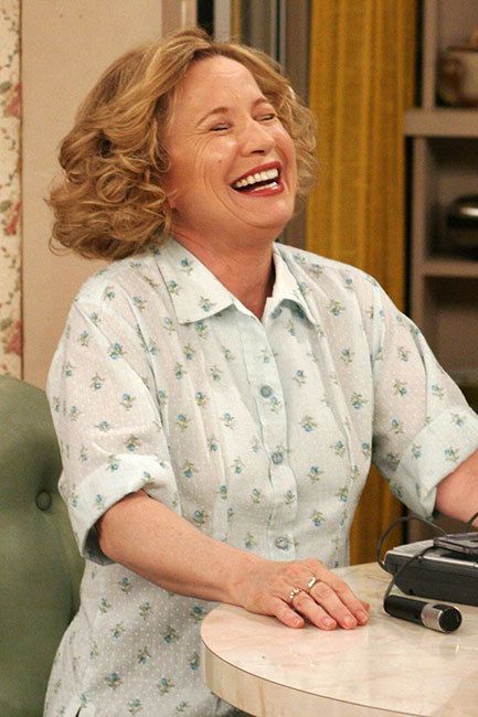 Kitty Forman/Gallery | That '70s Wiki | Fandom Kitty That 70s Show, Kitty Foreman, Carol Brady, Kitty Forman, Teenage Friends, Drawing Pictures For Kids, Eric Forman, Tv Moms, Hairstyle Names