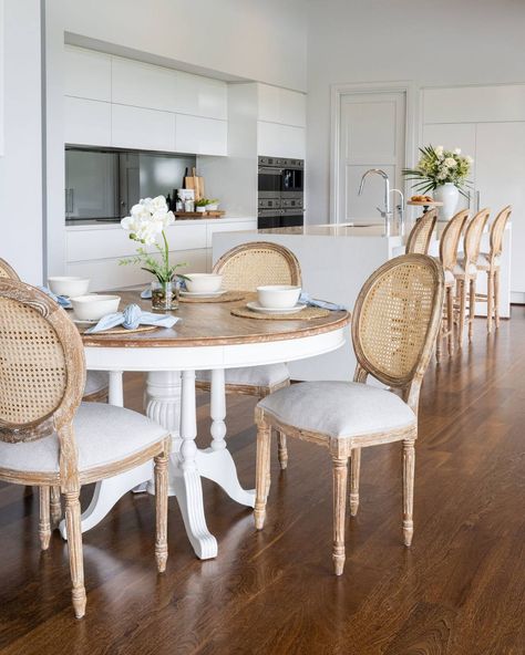 Don't forget the details! From the rose white finish to the solid sand-blasted fruit wood table top and the sculptured back balloon chairs with ultra-plush seats, this Hamptons dining set is an absolute showstopper! 🤩 #hamptonscounterstool #hamptonsdiningtable #hamptonsfrenchprovincial #frenchprovincialfurniture #frenchprovincialchair #frenchballoonchair #fruitwoodtable Hamptons Dining Table, Hamptons Dining, French Provincial Chair, French Provincial Furniture, Wood Table Top, Wood Table, Dining Set, Table And Chairs, The Hamptons