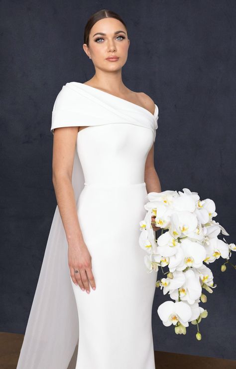 Romona Keveza Bridal Spring 2023, Romona Keveza Bridal, Romona Keveza Wedding Dresses, Long Sleeve Mermaid Wedding Dress, Romona Keveza, Classy Wedding Dress, Floral Gown, Bridal Fashion Week, Grad Dresses