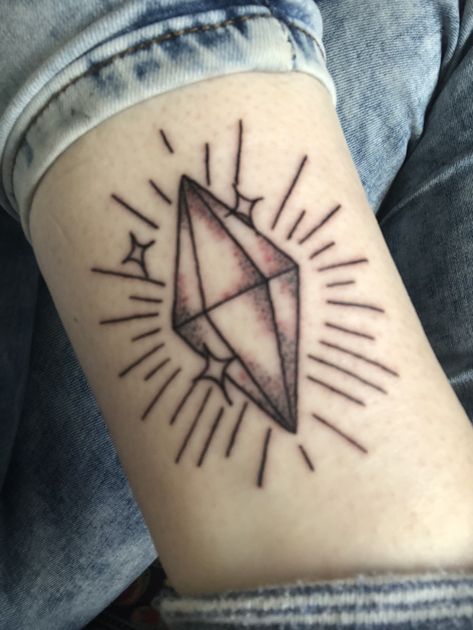 Sims Plumbob Tattoo #Sims #TheSims #TS4 #Plumbob #SimsTattoo Sims Inspired Tattoo, Sims Tattoos Ideas, Phil Sims Tattoo Flash, Sims Tattoo Ideas, Plumbob Tattoo, Sims Tattoo Ideas Real, Sims Plumbob Tattoo, Sims Tattoo, Sims Tattoo Plumbob