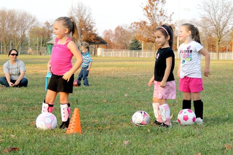 Soccer for kids . #Soccer #AfterSchoolActivities #Parenting #kids #children #Vacation Soccer Drills For Kids, Soccer Camp, Soccer Drills, Sports Coach, Sports Camp, Soccer Coaching, Event Activities, Soccer World, Soccer Skills