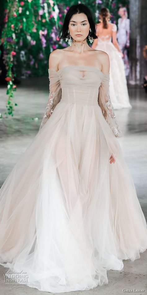 galia lahav fall 2018 bridal long sleeves off the shoulder ruched bodice romantic blush color a  line wedding dress (7) mv -- Galia Lahav Couture Fall 2018 Bridal Runway Show Silk Tulle Wedding Dress, Bridal Runway, 파티 드레스, Galia Lahav, Night Wedding, Cooler Look, Princess Wedding Dresses, Fall Wedding Dresses, Best Wedding Dresses