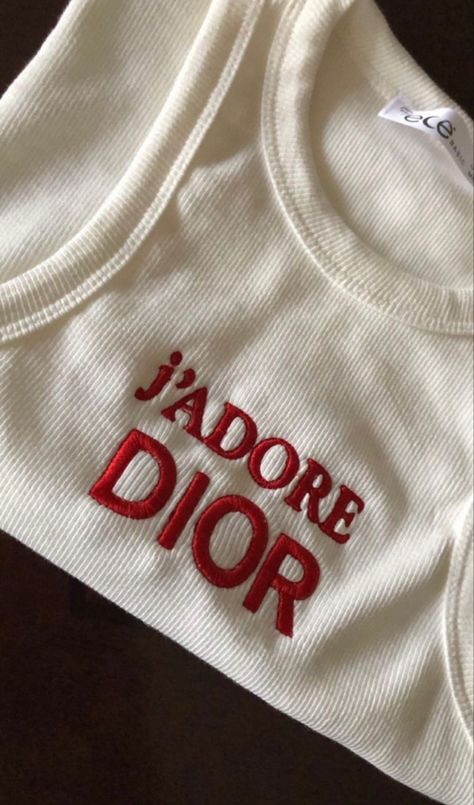 Dior T Shirt, Tuscany Style, Makeup Order, Rhinestone Top, New Roots, Stunning Tops, Baddie Outfits Casual, Baddie Outfits, Infant Tees