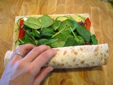 Hummus Lavash Wraps Lavosh Recipe, Lavash Bread Recipe, Lavash Recipes, Healthy Wrap, Lavash Bread, Filet Mignon Recipes, Healthy Wraps, Veggie Sandwich, Exotic Food