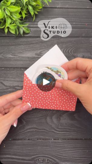 How To Make Origami Envelopes, How To Make An Envelope For A Gift Card, Envelope Diy A4 Paper, How To Make Envelope, Easy Paper Envelope, Envelope Wrapping, Envelope Diy Paper, Origami Envelope Easy, Envelope Folding