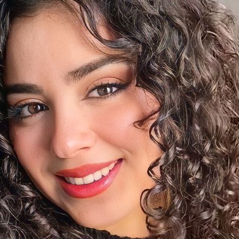 Roua zardi on Instagram: "Curly Hair Neckline Guide 😍 Which style do you prefer ? #hairstyle #hairinspo #hairideas #curlyhairstyles😍 #curlyhair" 2023 Curly Hair, Neckline Guide, Hair Inspo, Curly Hair, Curly Hair Styles, Hair Styles, Hair, On Instagram, Instagram