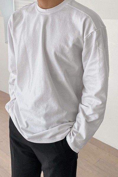 Black Longsleeves Outfit Men, White Longsleeves Outfit, Longsleeves Outfit Men, Crewneck Outfit Men, Long Sleeves Outfit Men, White Long Sleeve Shirt Outfit, Longsleeves Outfit, Guy Styles, Easy Dragon Drawings