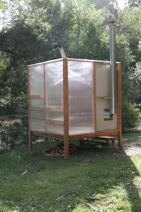 Off-Grid Sauna by Studio Rain - Dwell Shed Sauna, Sauna Wood Stove, Gym Shed, Mobile Sauna, Building A Sauna, Sauna Diy, Sauna House, Modern Outdoor Spaces, Japanese Bath