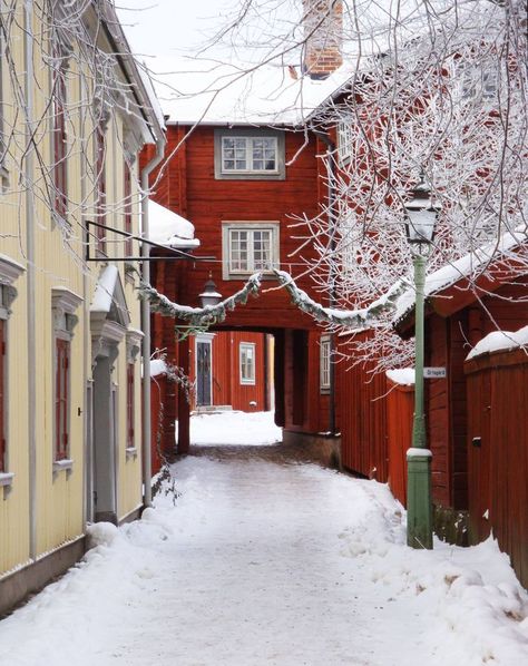 Linkoping Sweden, Welcome To Sweden, Swedish Houses, Kingdom Of Sweden, Sweden Travel, Scandinavia Travel, Scandinavian Countries, Scandinavian Living, Rural Landscape