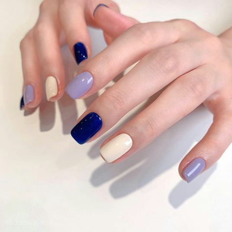 Nail 
Arts
White 
Light 
Purple 
Dark 
Blue Dark Color Nails, Cute Easy Nail Designs, Nail Art Designs For Beginners, Nails With White, Dark Purple Nails, Nail 2023, Blue And White Nails, Easy Nail Art Designs, Minimal Nails Art