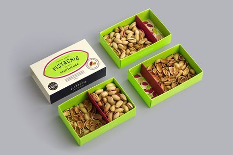 Healthy Food Packaging, Different Nuts, Cake Packaging, Chocolate Packaging, Creative Packaging Design, Moon Cake, Creative Packaging, Packaging Design Inspiration, Fun Snacks