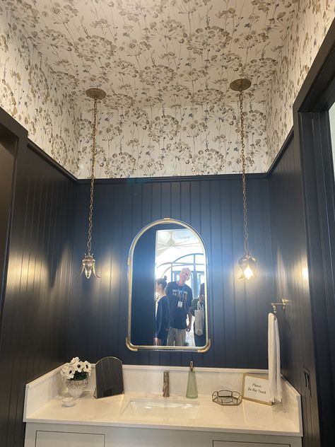 Short Ceiling Bathroom, Moody Wallpaper Ceiling, Wallpapered Bathroom Ceiling, Half Bath Wallpaper Ceiling, Bathroom Ceiling Color, Powder Room Ceiling Wallpaper, Wallpapered Ceiling Bathroom, Wallpaper Ceiling Half Bath, Wallpaper Ceiling Powder Room