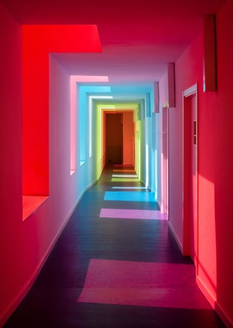 Rainbow hallway Colorful Places, زجاج ملون, Color My World, World Of Color, Neon Lighting, White Walls, Set Design, A Rainbow, The Rainbow