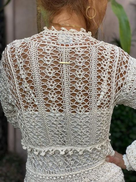 Crochet Patterns Womens Tops, Crochet Wedding Gift, White Cover Up, Vanessa Montoro, Womens Crochet Patterns, Crochet Wedding, Crochet Bolero, Crochet Fabric, Crochet Gifts