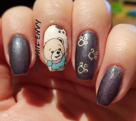 These are my current nails. I decided to try out these cute nail wraps. Honestly, I did not expect the nail wraps to last. They are still on my nails and in perfect condition, even after soaking in a hot bath for an hour.   #teddybearnails #teddybear Teddy Bear Nails, Shower Nails, Bear Nails, Ruby Nails, Baby Shower Nails, Disney Acrylic Nails, Halloween Nails Diy, Heart Nail Designs, Bears Nails